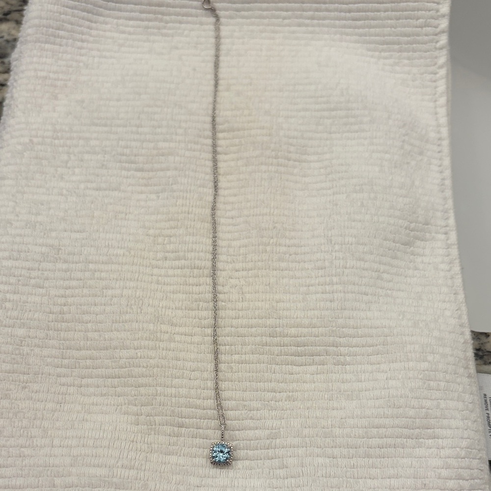 Source Unknown Silver Necklace With Light Blue Gem - image 2